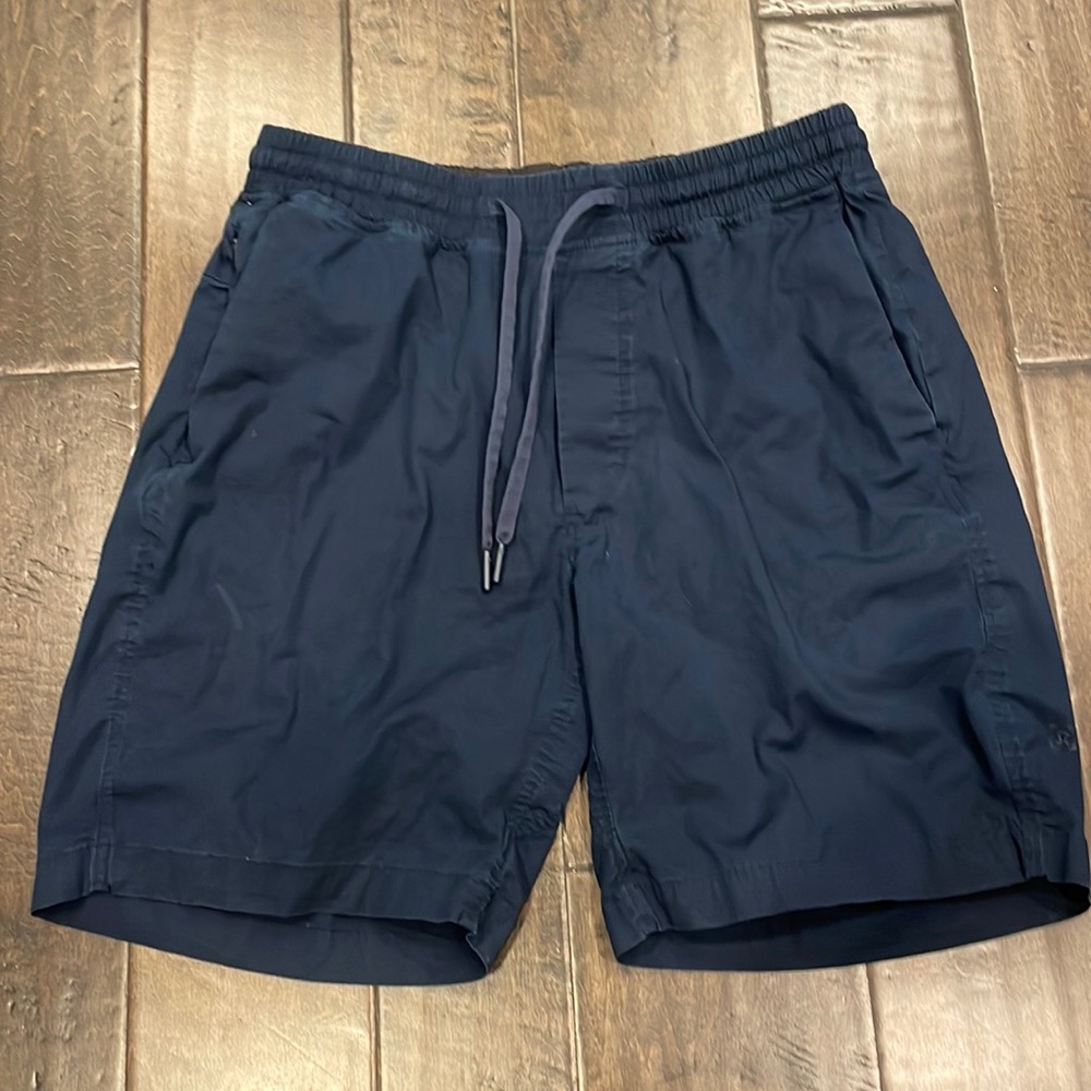 navy lululemon shorts